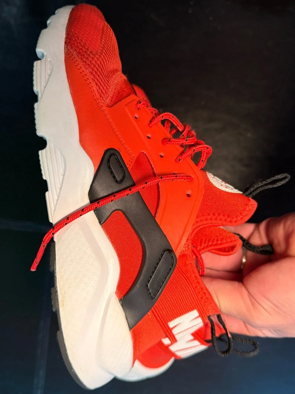 Nike Air Huarache Habanero Red Kid’s Size 6.5Y